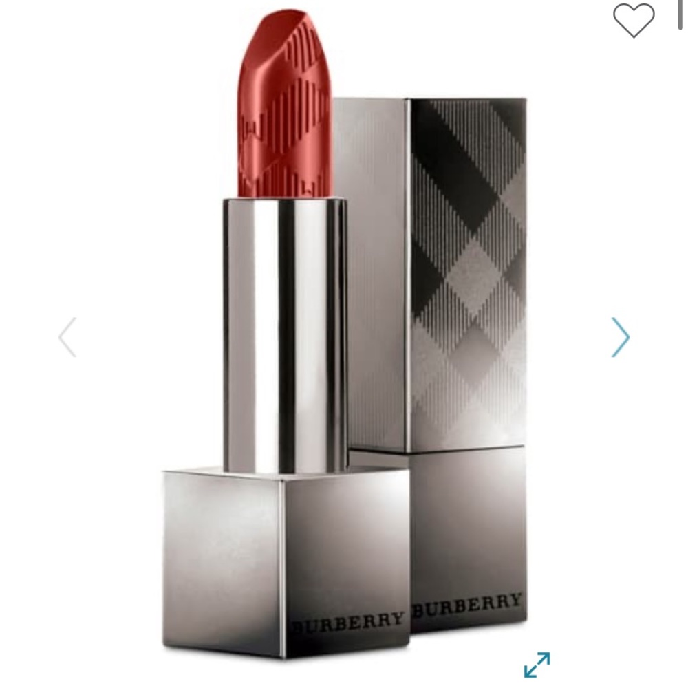 HOT SALE! 😻 Burberry lipstick